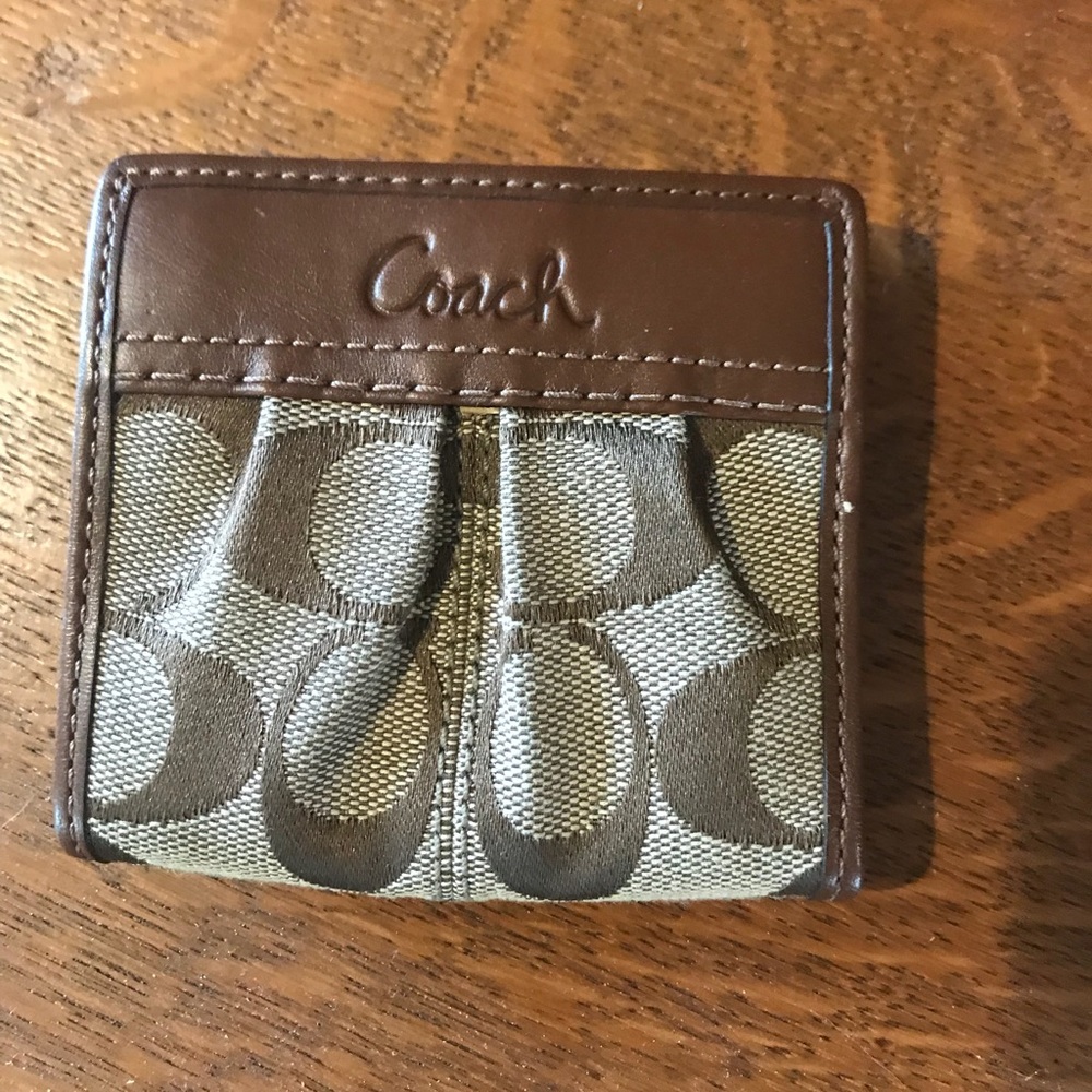 Coach signature small wallet